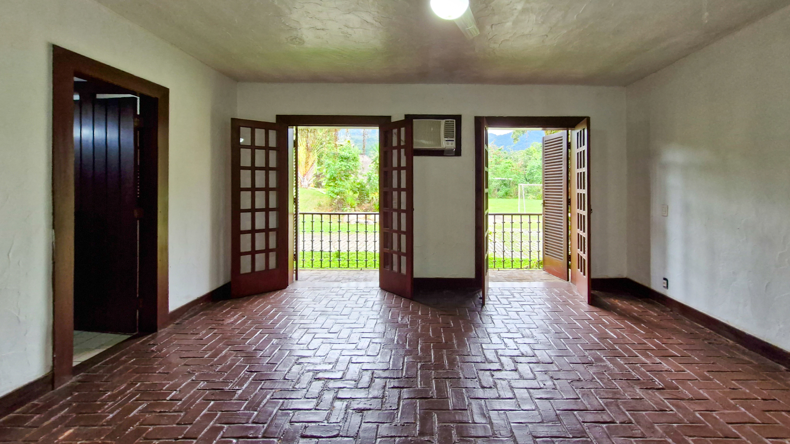 Casa a venda | Exclusivo no Porto Frade | 5.200 m² de Natureza, Privacidade e Sofisticação