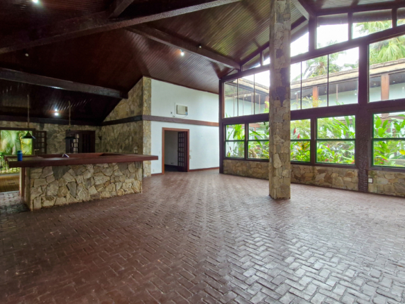 Casa a venda | Exclusivo no Porto Frade | 5.200 m² de Natureza, Privacidade e Sofisticação