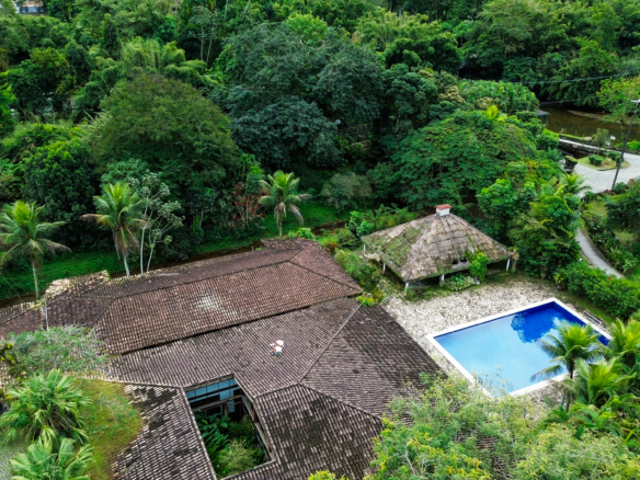 Casa a venda | Exclusivo no Porto Frade | 5.200 m² de Natureza, Privacidade e Sofisticação