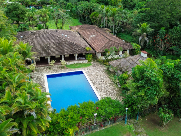 Casa a venda | Exclusivo no Porto Frade | 5.200 m² de Natureza, Privacidade e Sofisticação