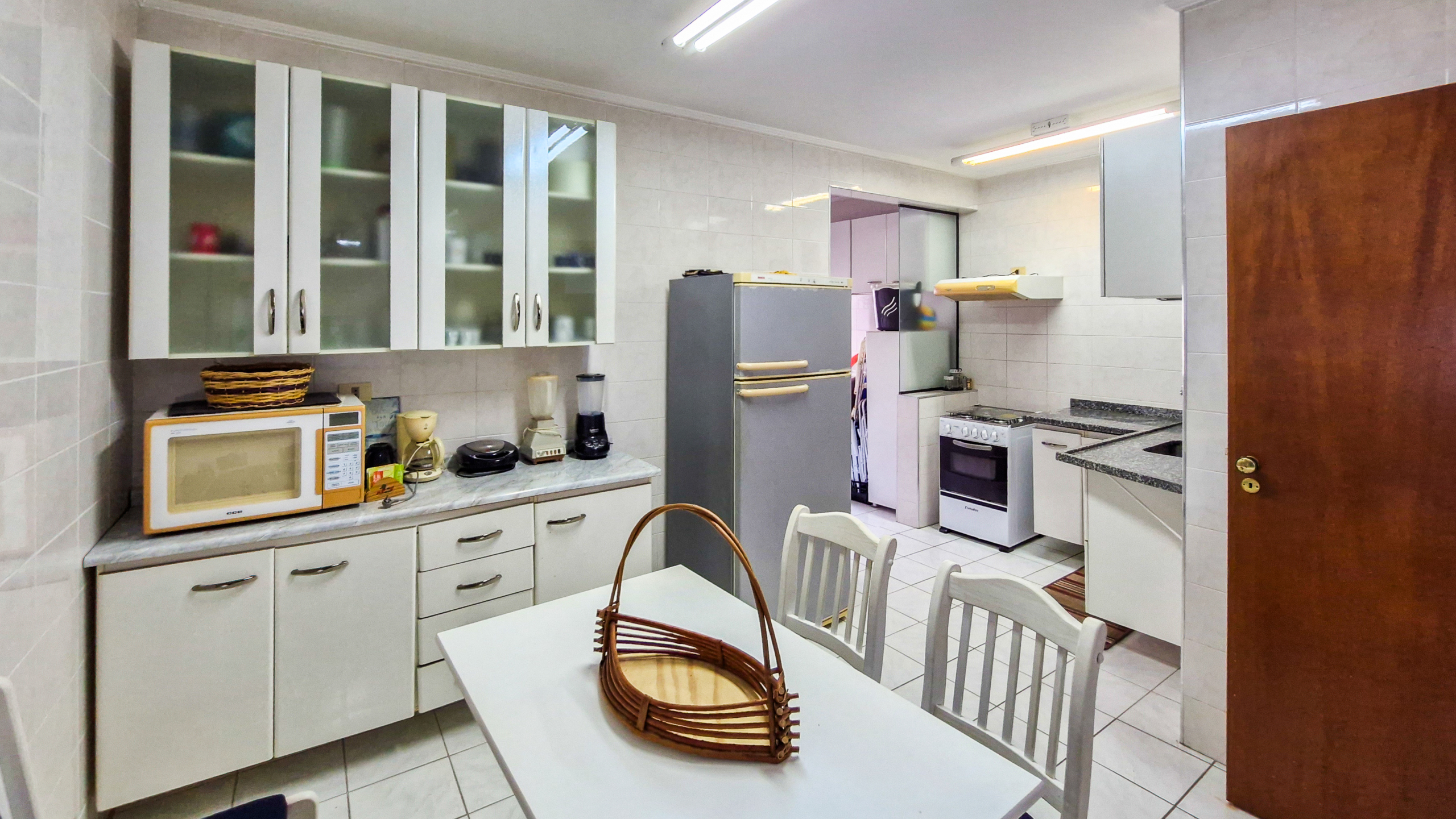 Apartamento à Venda ou locação no Condomínio Ilhas Canárias, Praia da Tabatinga, 3 quartos, com 137 m²
