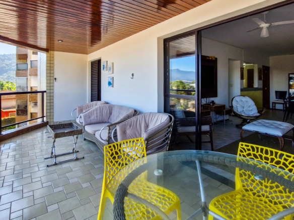Apartamento à Venda ou locação no Condomínio Ilhas Canárias, Praia da Tabatinga, 3 quartos, com 137 m²