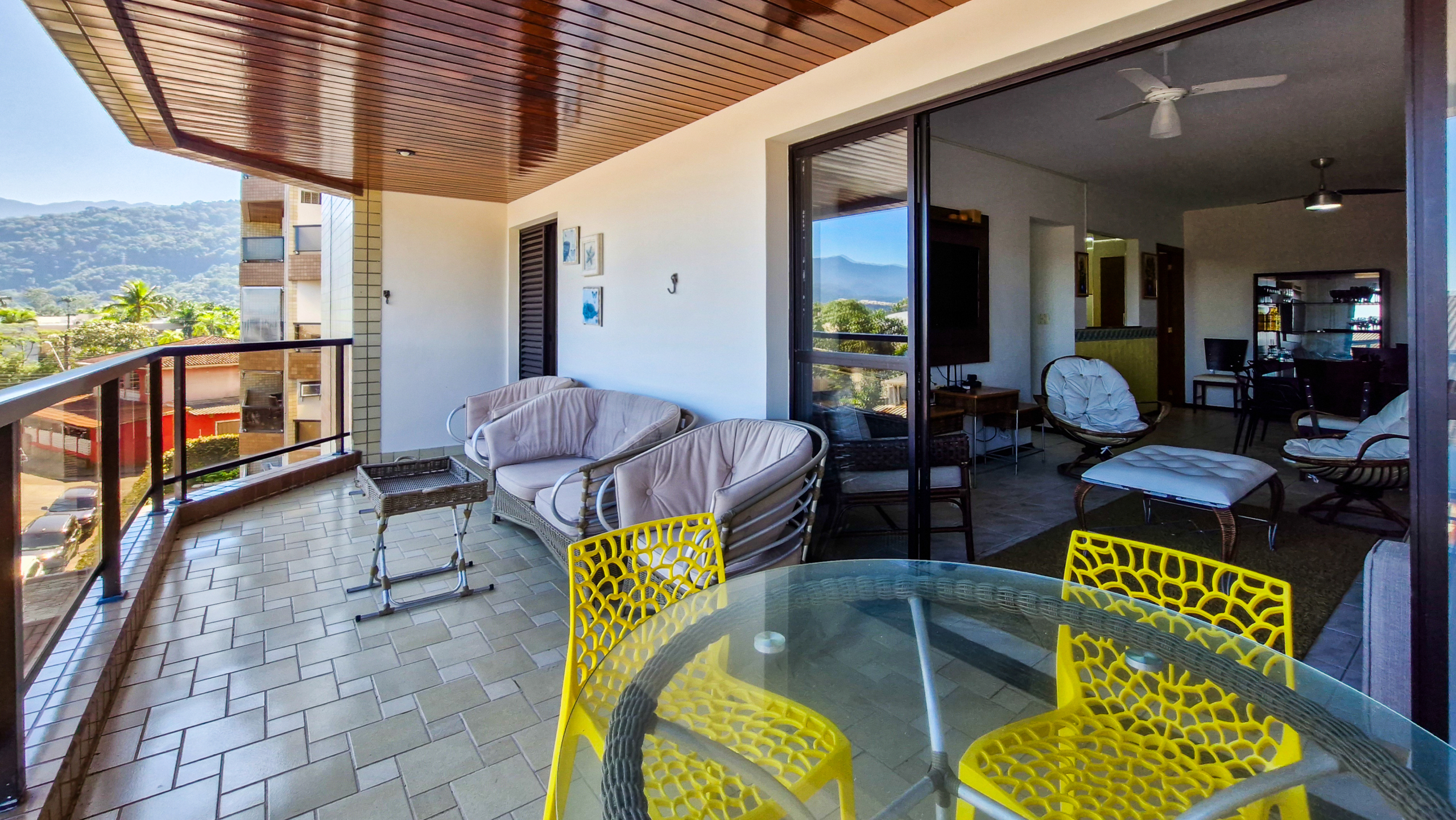 Apartamento à Venda ou locação no Condomínio Ilhas Canárias, Praia da Tabatinga, 3 quartos, com 137 m²