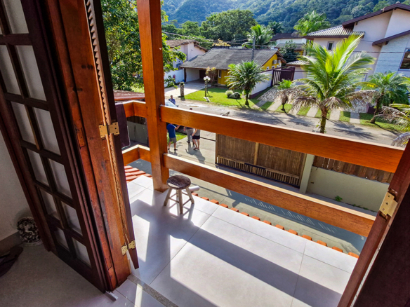 Casa Nova a venda na Praia da Mococa | Condomínio fechado | Lazer Privativo