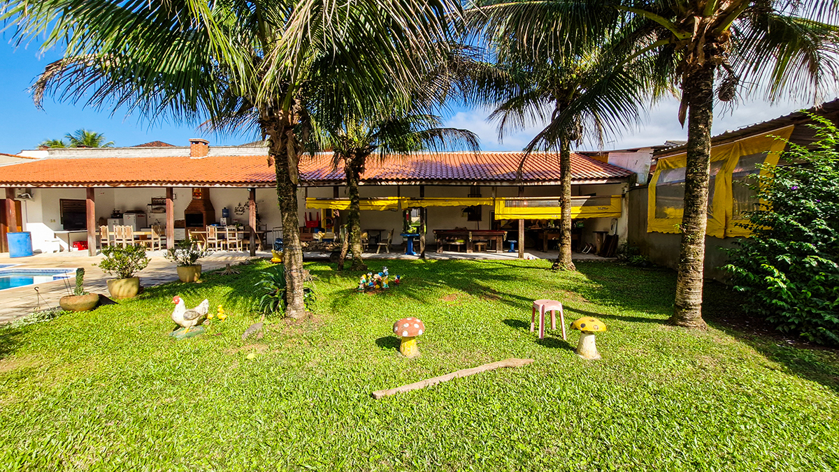 Casa Nova a venda na Praia da Mococa | Condomínio fechado | Lazer Privativo