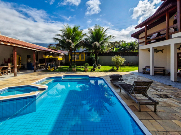 Casa Nova a venda na Praia da Mococa | Condomínio fechado | Lazer Privativo