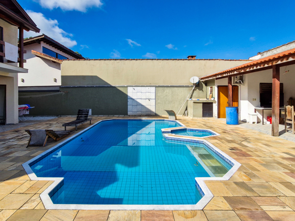 Casa Nova a venda na Praia da Mococa | Condomínio fechado | Lazer Privativo