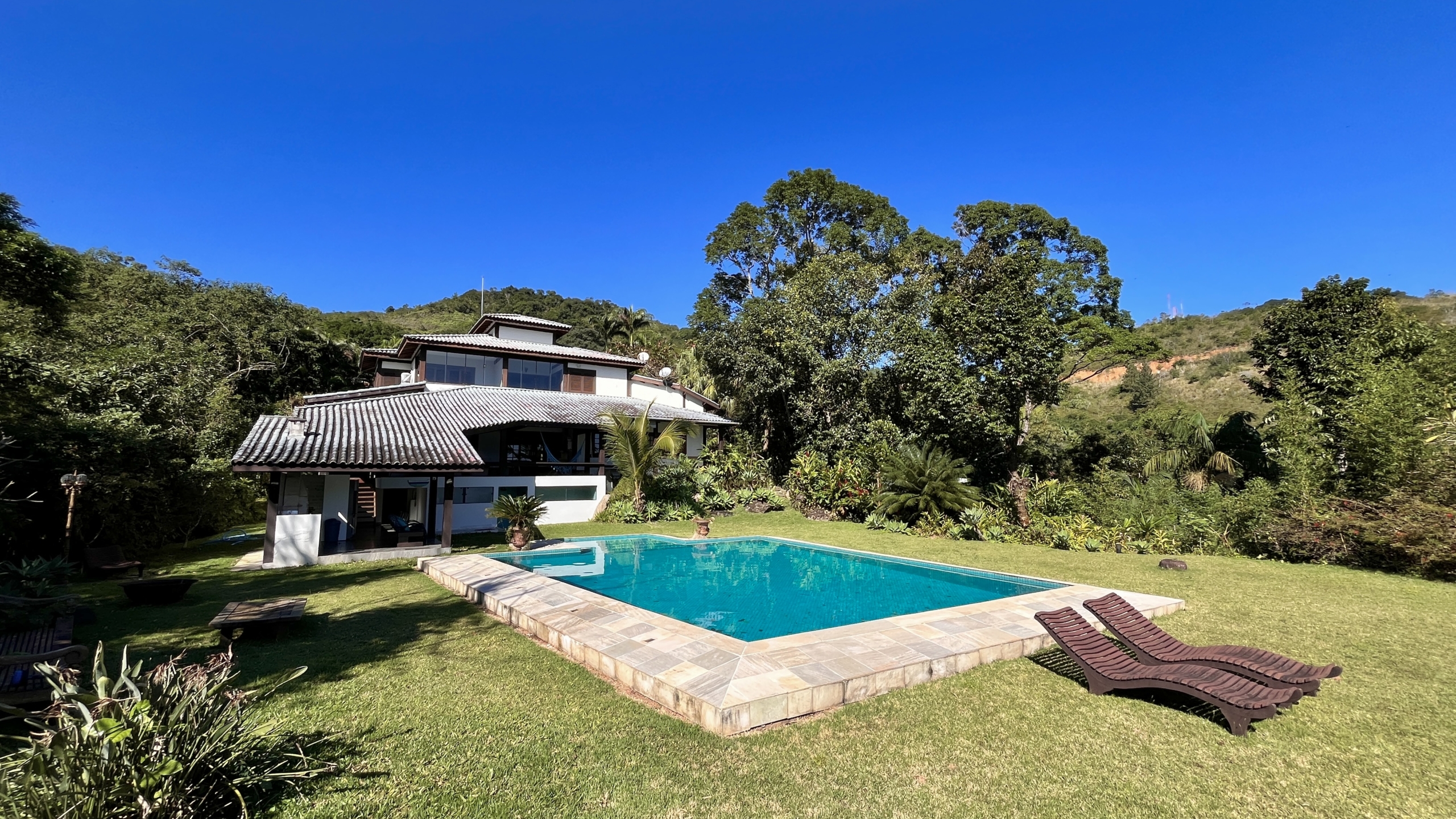 Casa a venda com Vista para o Mar no Condomínio Promontório | Maresias