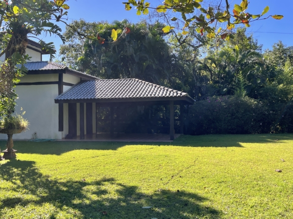 Casa a venda com Vista para o Mar no Condomínio Promontório | Maresias