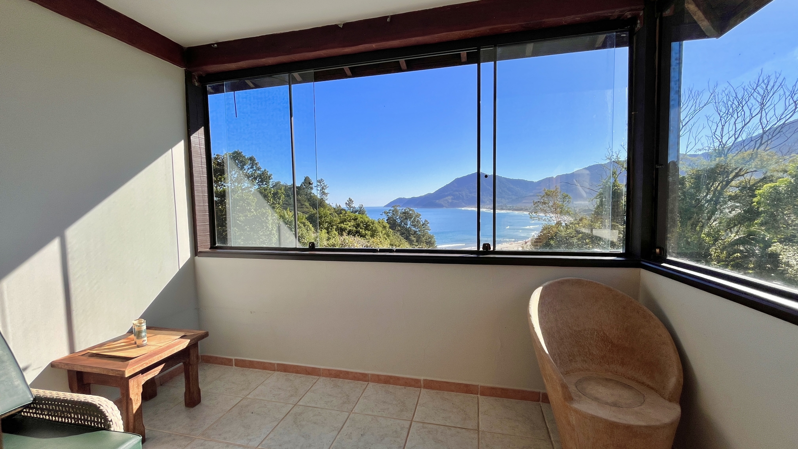Casa a venda com Vista para o Mar no Condomínio Promontório | Maresias