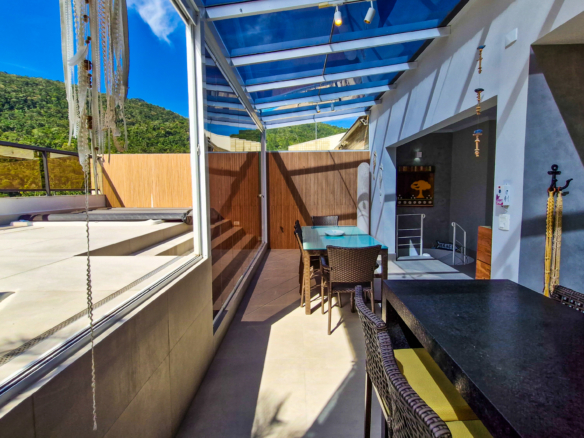 Cobertura para Venda com 2 suítes, em Tabatinga com 240m²