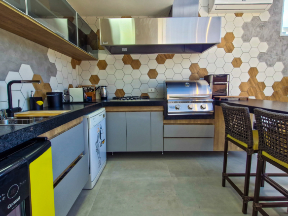Cobertura para Venda com 2 suítes, em Tabatinga com 240m²