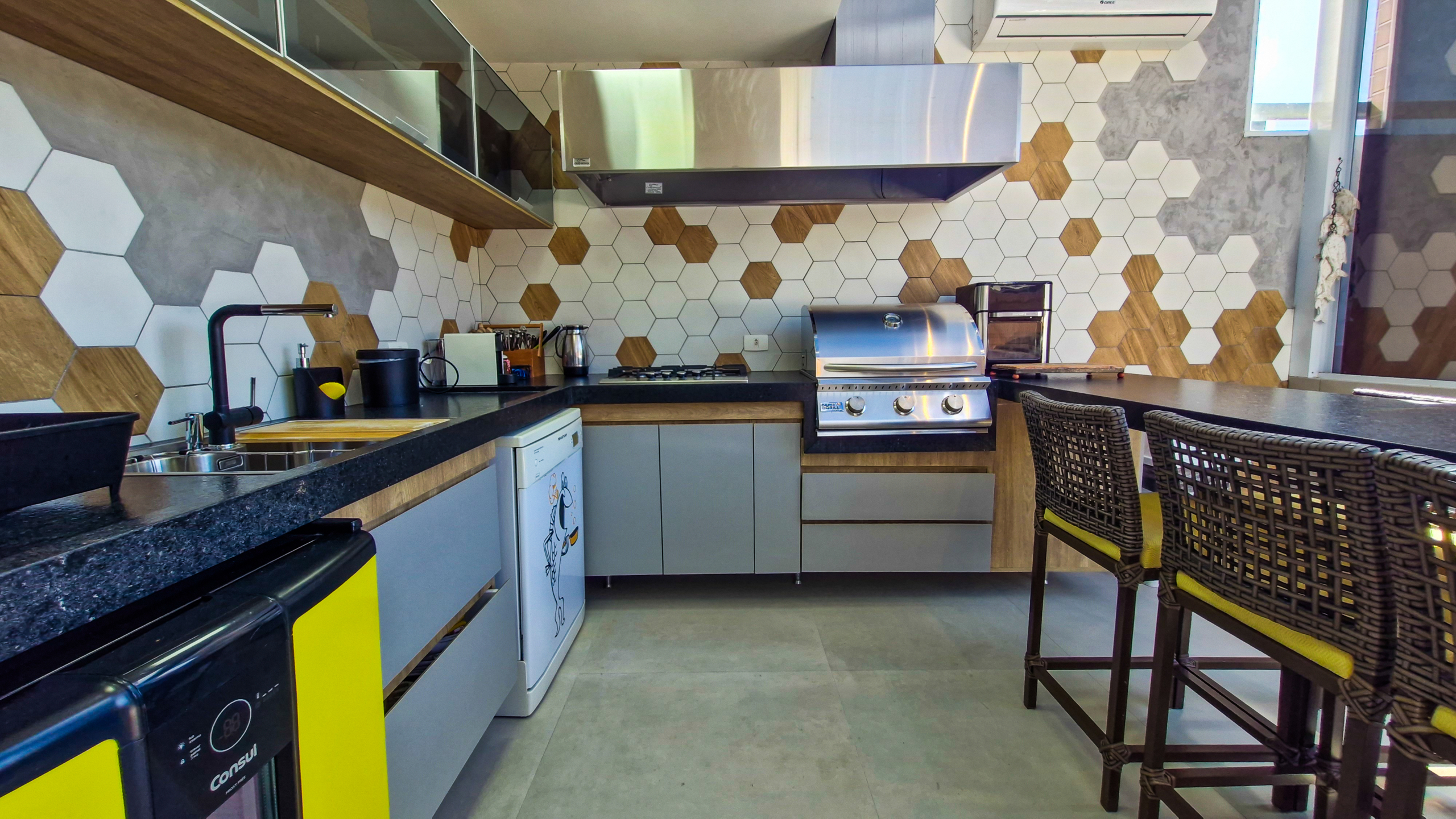 Cobertura para Venda com 2 suítes, em Tabatinga com 240m²