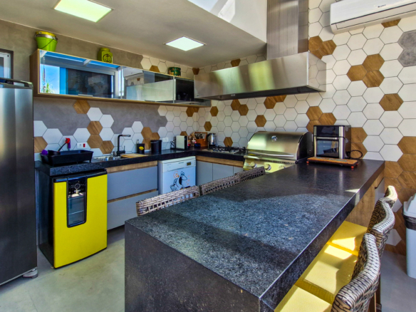 Cobertura para Venda com 2 suítes, em Tabatinga com 240m²