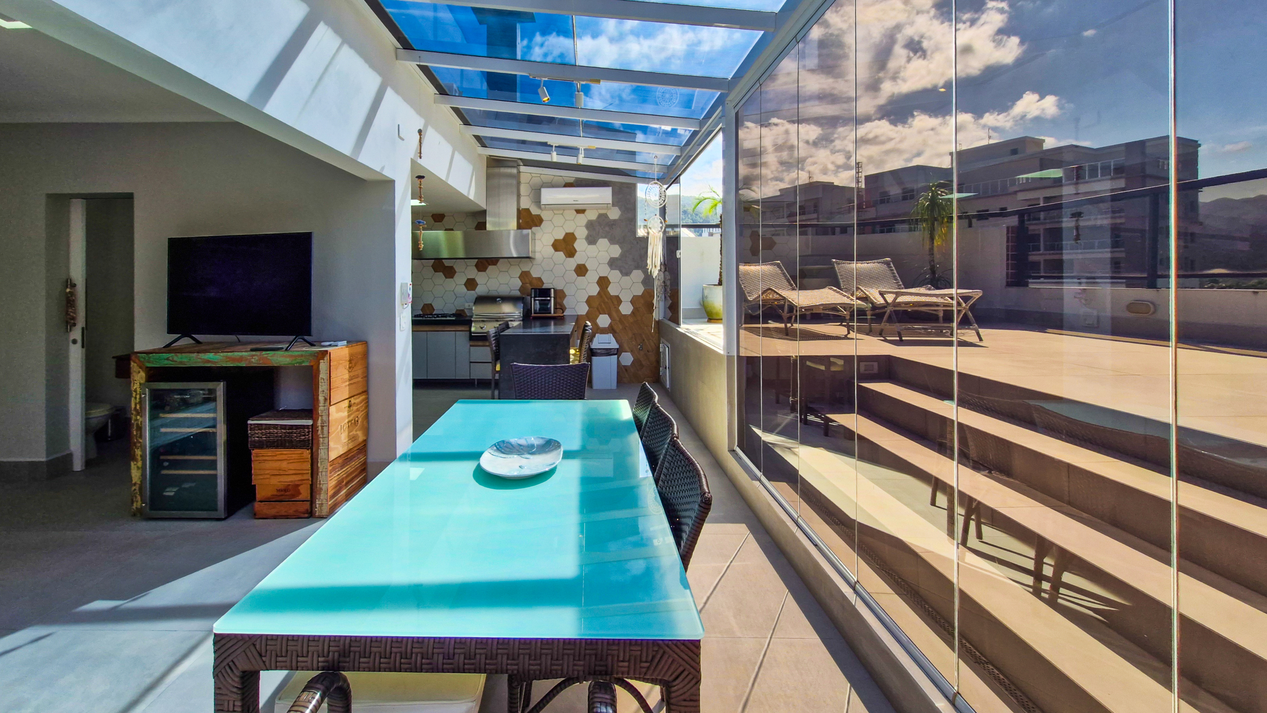 Cobertura para Venda com 2 suítes, em Tabatinga com 240m²