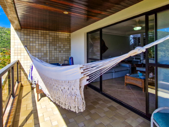 Cobertura para Venda com 2 suítes, em Tabatinga com 240m²