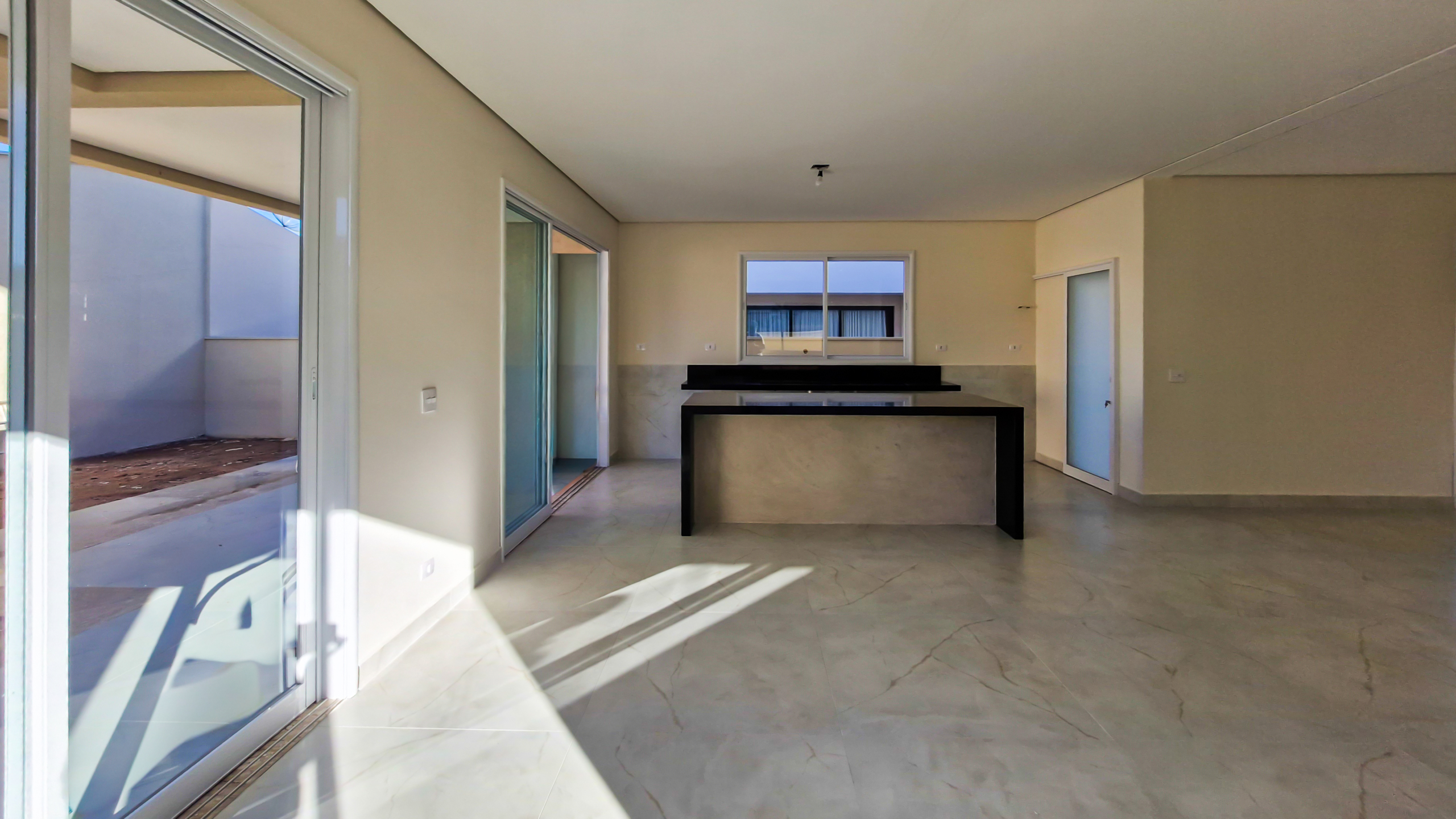 Casa à venda no Condomínio Salga – Praia da Lagoinha, Ubatuba