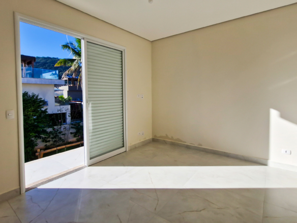Casa à venda no Condomínio Salga – Praia da Lagoinha, Ubatuba