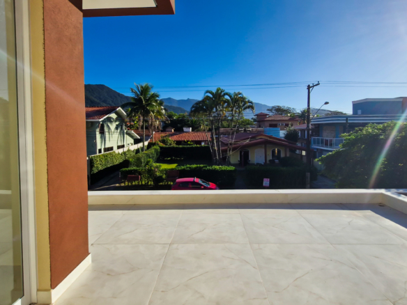 Casa à venda no Condomínio Salga – Praia da Lagoinha, Ubatuba