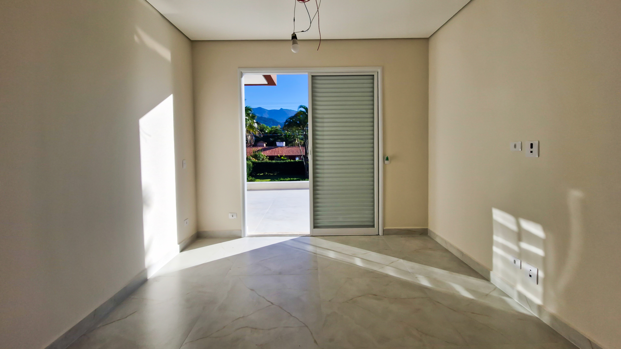 Casa à venda no Condomínio Salga – Praia da Lagoinha, Ubatuba