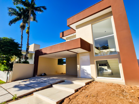 Casa à venda no Condomínio Salga – Praia da Lagoinha, Ubatuba
