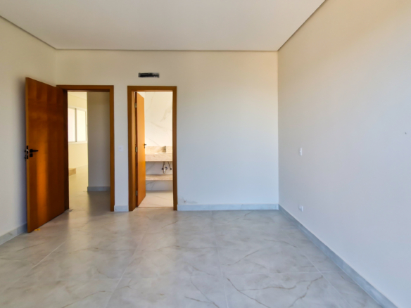 Casa à venda no Condomínio Salga – Praia da Lagoinha, Ubatuba
