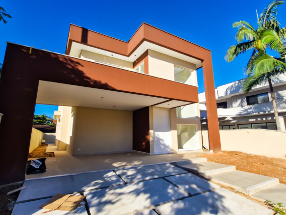 Casa à venda no Condomínio Salga – Praia da Lagoinha, Ubatuba
