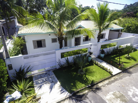 Casa Térrea Exclusiva na Praia da Tabatinga | 3 Suítes | Piscina | Espaço Gourmet