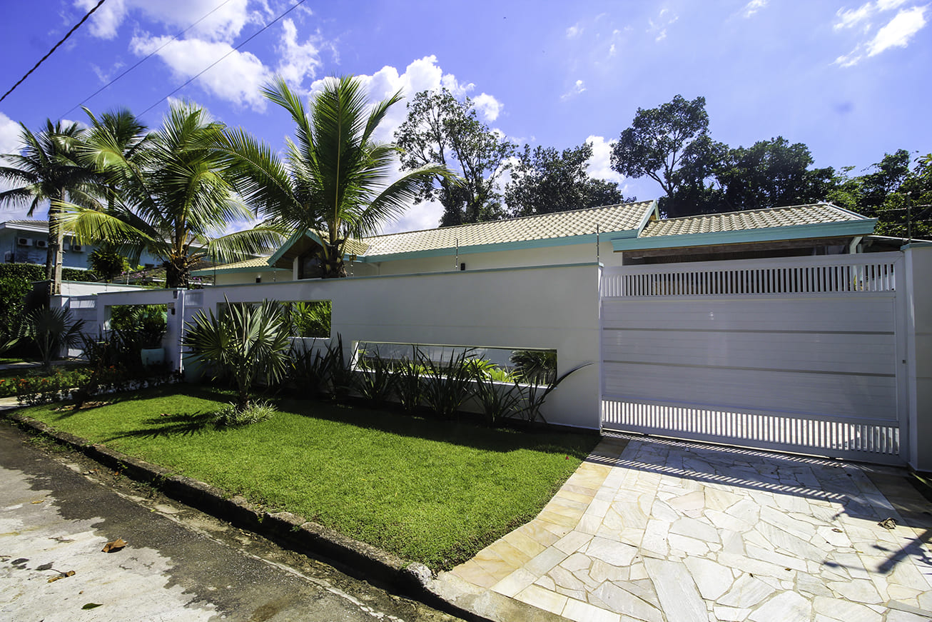 Casa Térrea Exclusiva na Praia da Tabatinga | 3 Suítes | Piscina | Espaço Gourmet