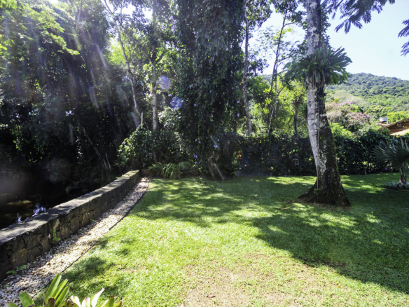 Casa Térrea Exclusiva na Praia da Tabatinga | 3 Suítes | Piscina | Espaço Gourmet