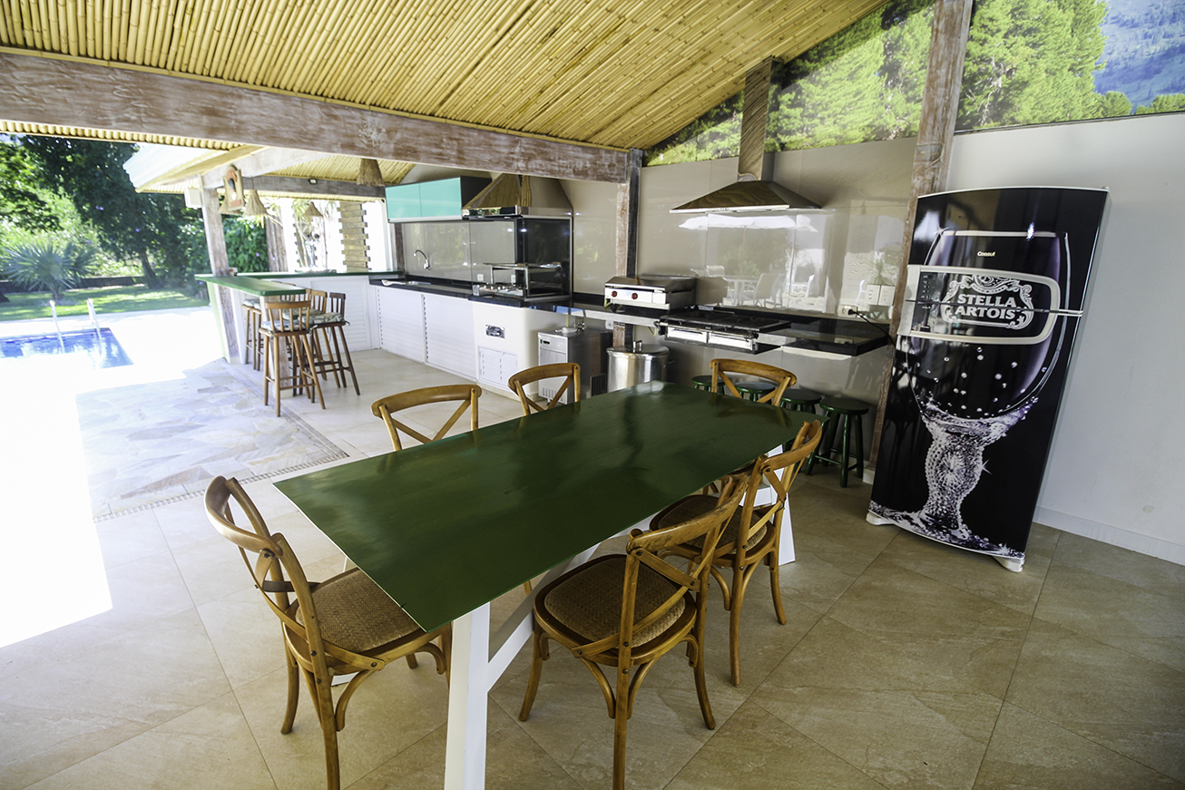 Casa Térrea Exclusiva na Praia da Tabatinga | 3 Suítes | Piscina | Espaço Gourmet