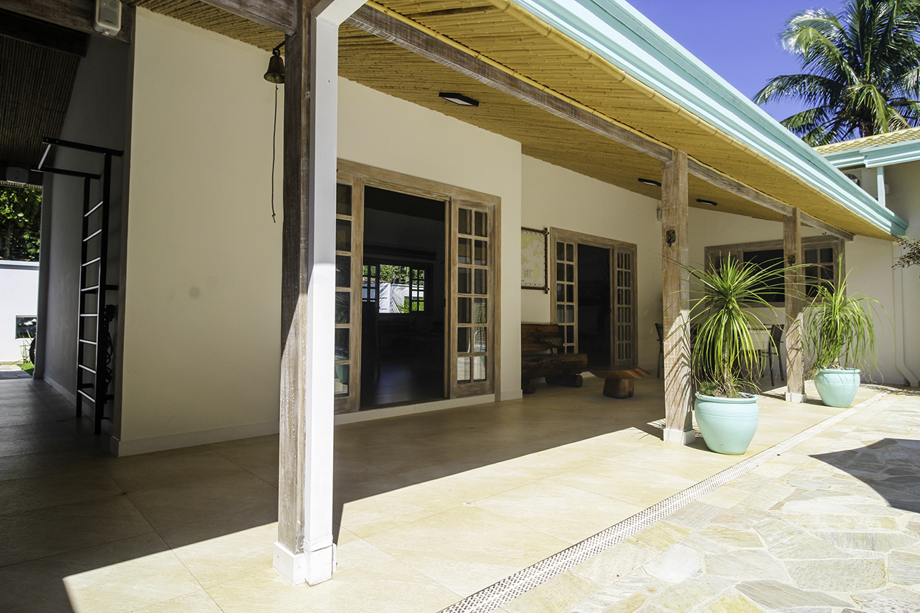 Casa Térrea Exclusiva na Praia da Tabatinga | 3 Suítes | Piscina | Espaço Gourmet