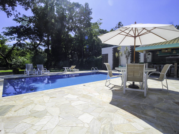 Casa Térrea Exclusiva na Praia da Tabatinga | 3 Suítes | Piscina | Espaço Gourmet