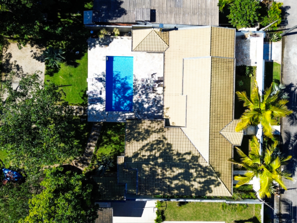 Casa Térrea Exclusiva na Praia da Tabatinga | 3 Suítes | Piscina | Espaço Gourmet