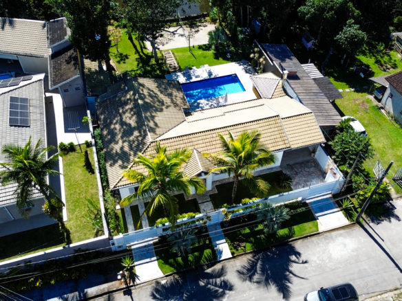 Casa Térrea Exclusiva na Praia da Tabatinga | 3 Suítes | Piscina | Espaço Gourmet