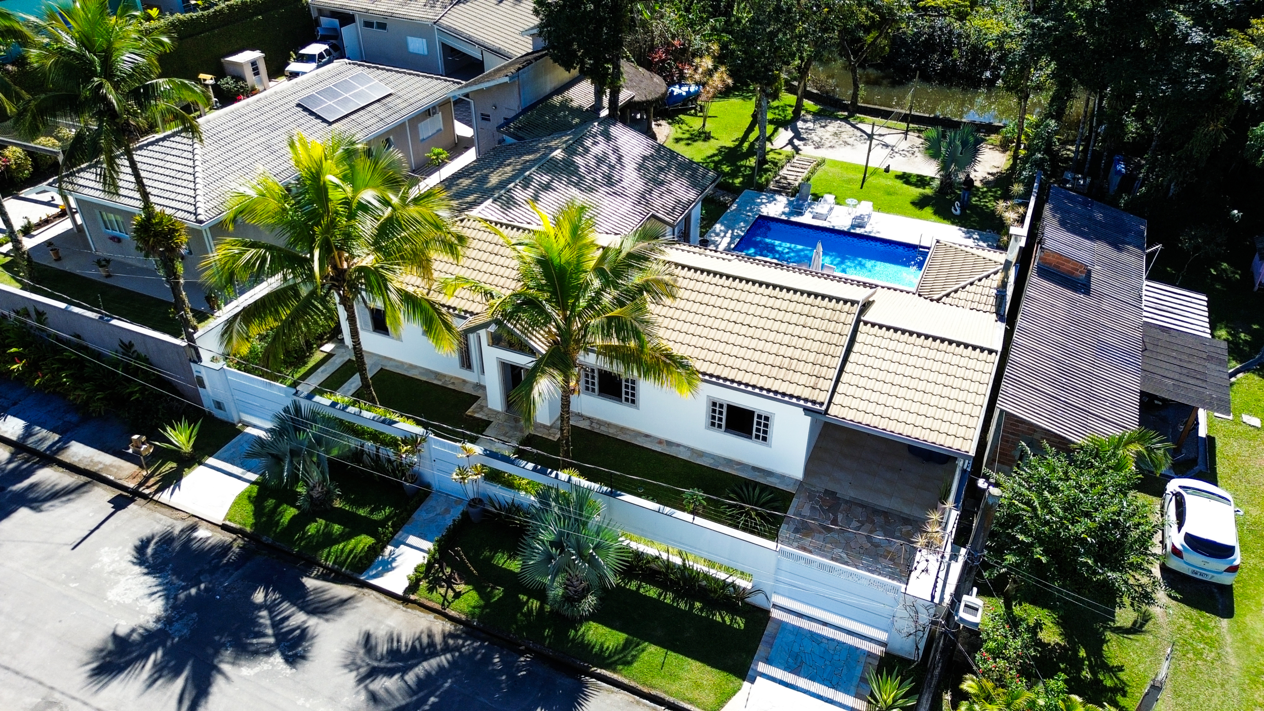 Casa Térrea Exclusiva na Praia da Tabatinga | 3 Suítes | Piscina | Espaço Gourmet