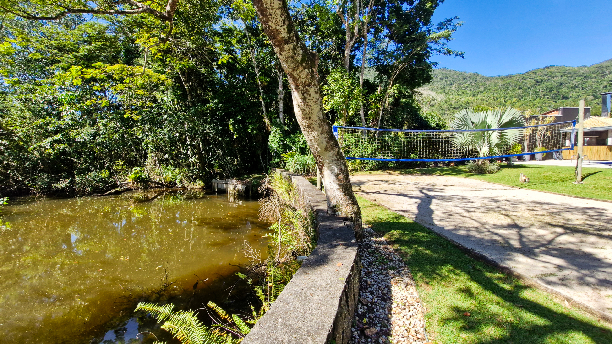 Casa Térrea Exclusiva na Praia da Tabatinga | 3 Suítes | Piscina | Espaço Gourmet