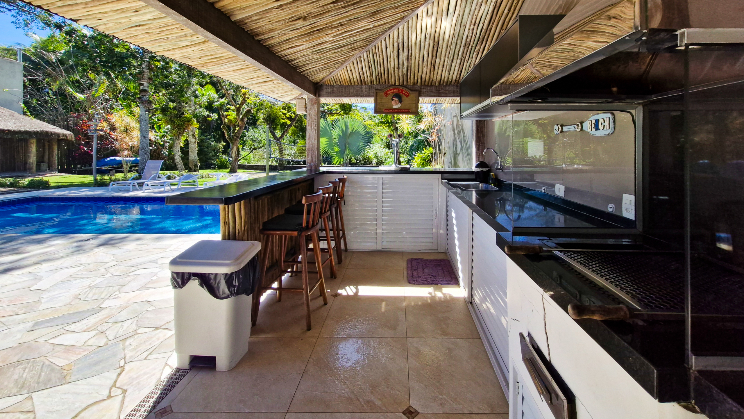 Casa Térrea Exclusiva na Praia da Tabatinga | 3 Suítes | Piscina | Espaço Gourmet