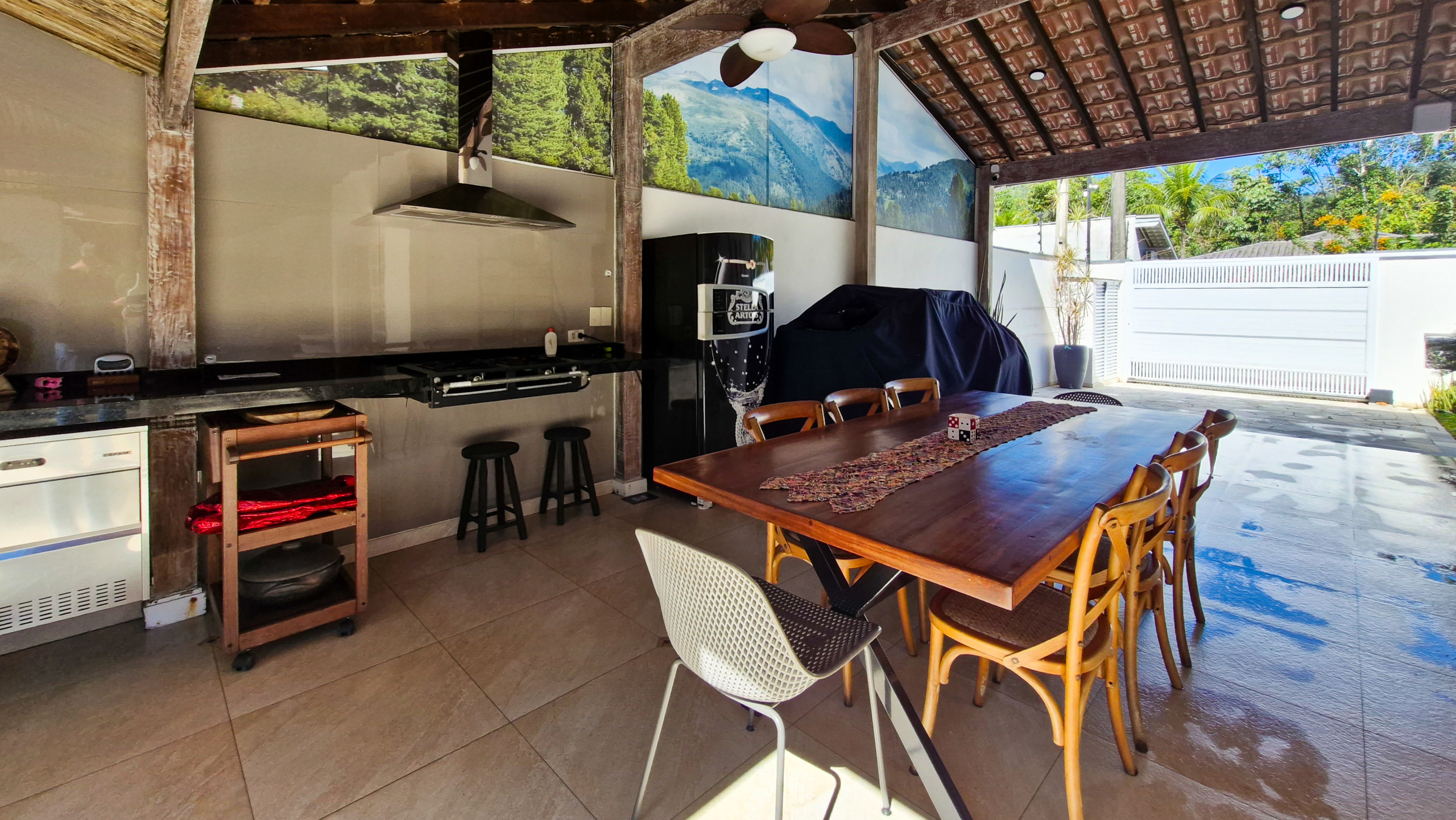 Casa Térrea Exclusiva na Praia da Tabatinga | 3 Suítes | Piscina | Espaço Gourmet
