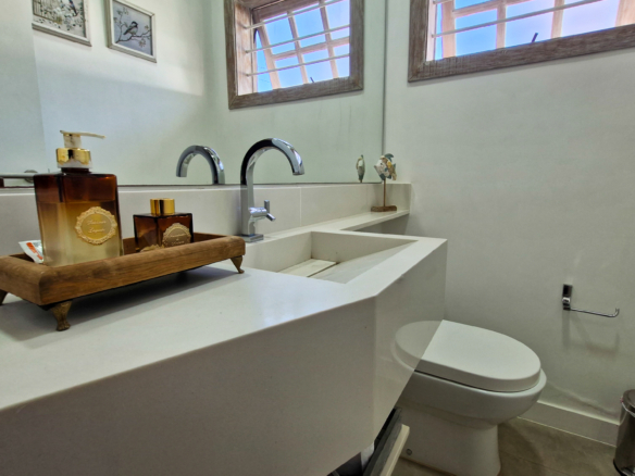 Casa Térrea Exclusiva na Praia da Tabatinga | 3 Suítes | Piscina | Espaço Gourmet