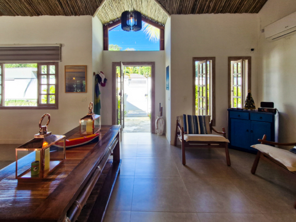 Casa Térrea Exclusiva na Praia da Tabatinga | 3 Suítes | Piscina | Espaço Gourmet