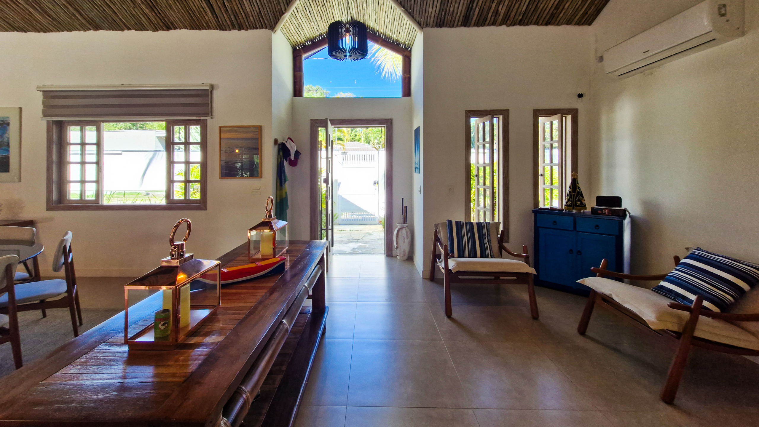 Casa Térrea Exclusiva na Praia da Tabatinga | 3 Suítes | Piscina | Espaço Gourmet