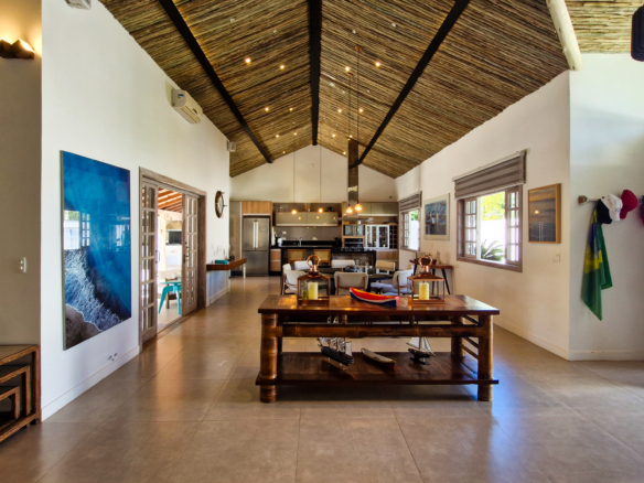 Casa Térrea Exclusiva na Praia da Tabatinga | 3 Suítes | Piscina | Espaço Gourmet
