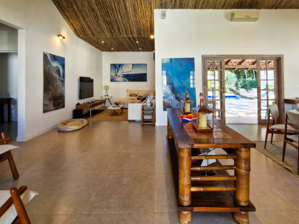 Casa Térrea Exclusiva na Praia da Tabatinga | 3 Suítes | Piscina | Espaço Gourmet