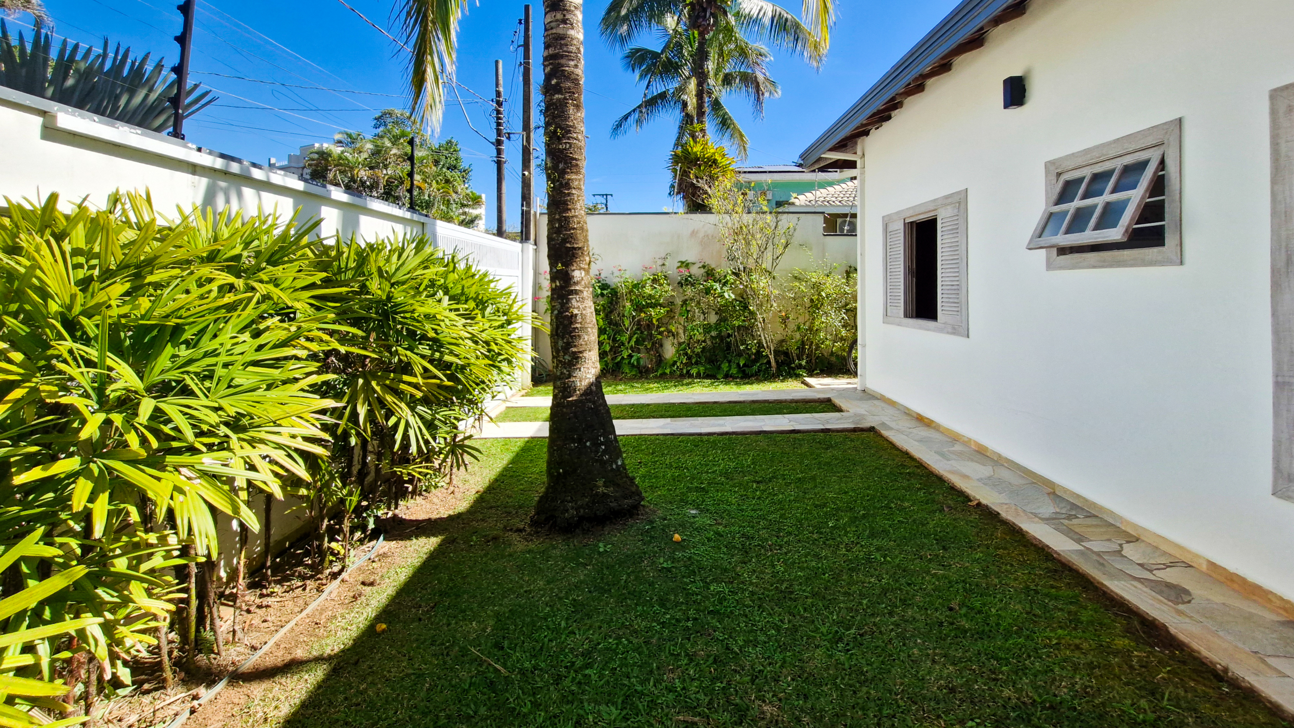 Casa Térrea Exclusiva na Praia da Tabatinga | 3 Suítes | Piscina | Espaço Gourmet