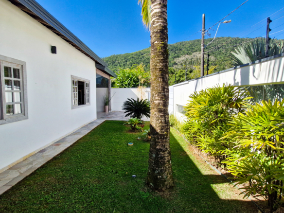 Casa Térrea Exclusiva na Praia da Tabatinga | 3 Suítes | Piscina | Espaço Gourmet