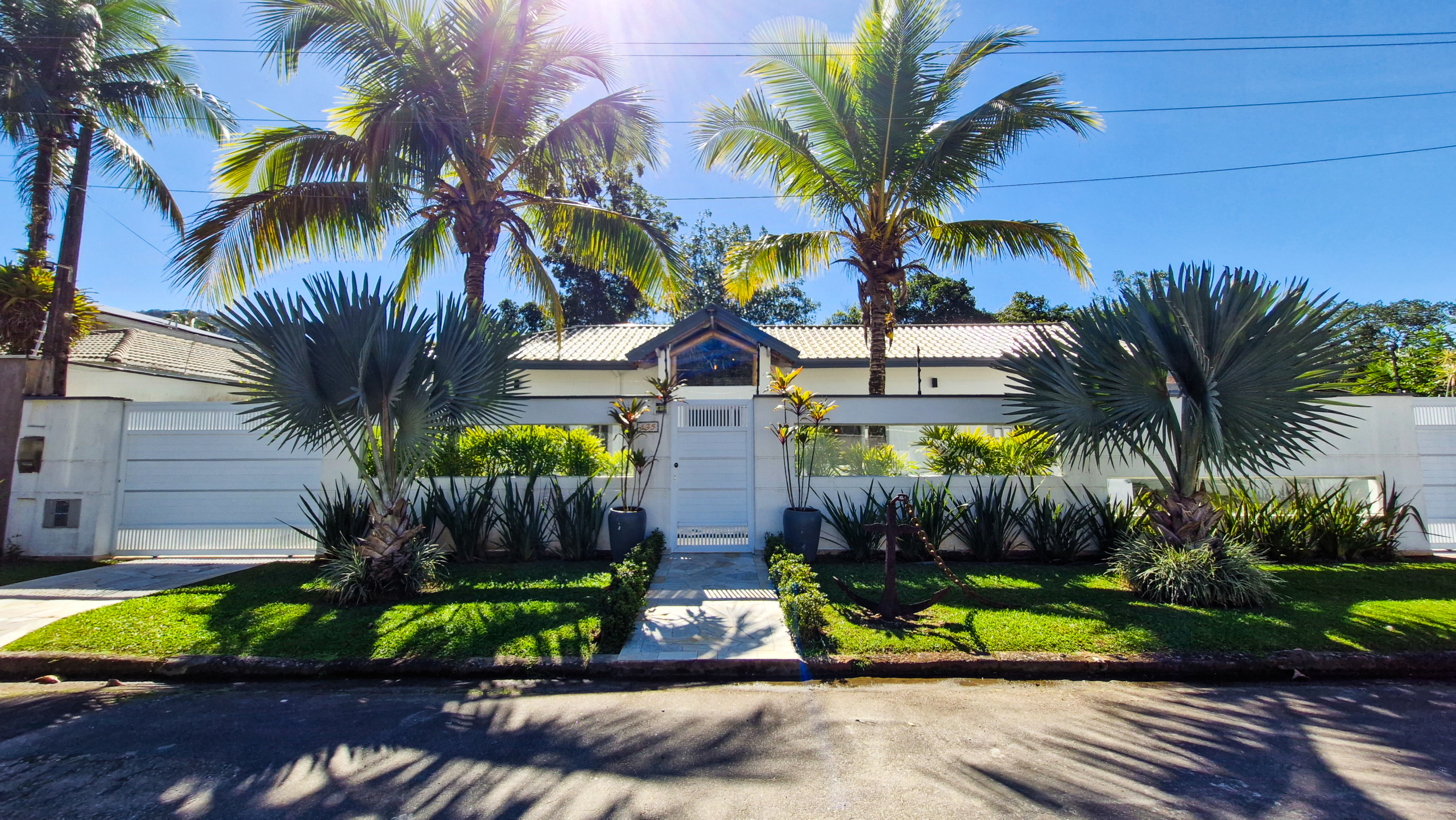 Casa Térrea Exclusiva na Praia da Tabatinga | 3 Suítes | Piscina | Espaço Gourmet