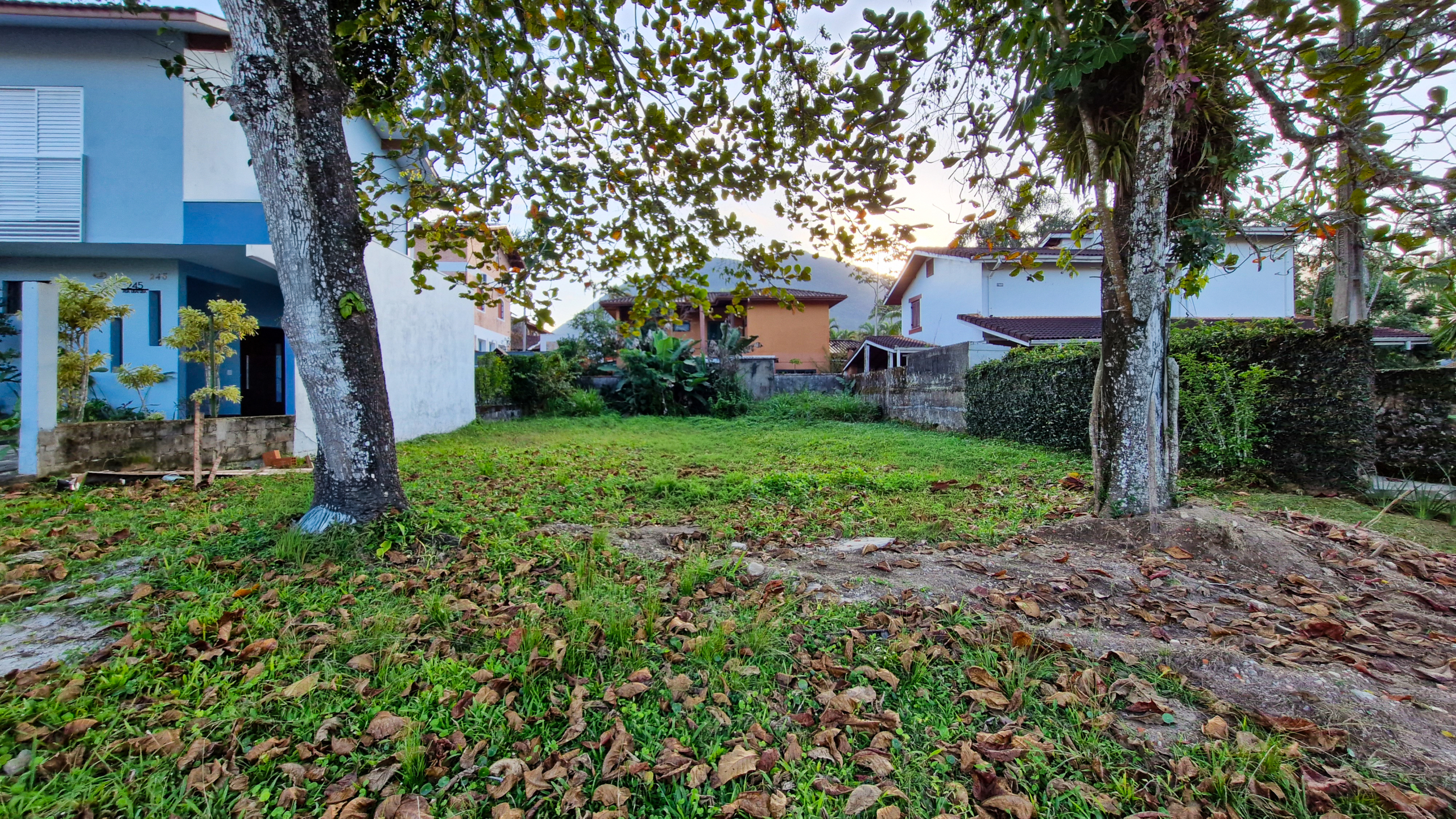 Terreno para Venda em condomínio na Praia da Lagoinha com 362 m²