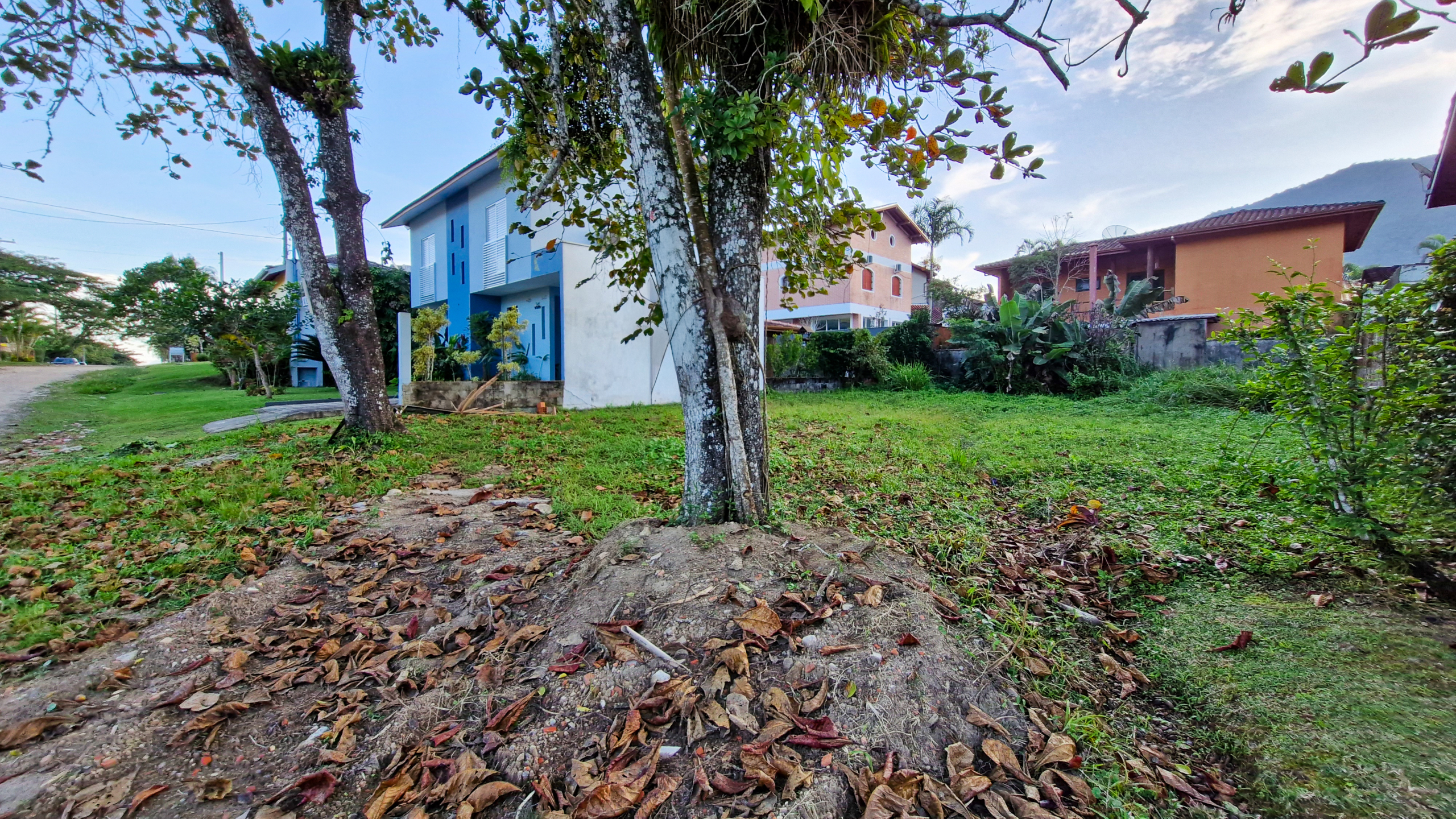 Terreno para Venda em condomínio na Praia da Lagoinha com 362 m²