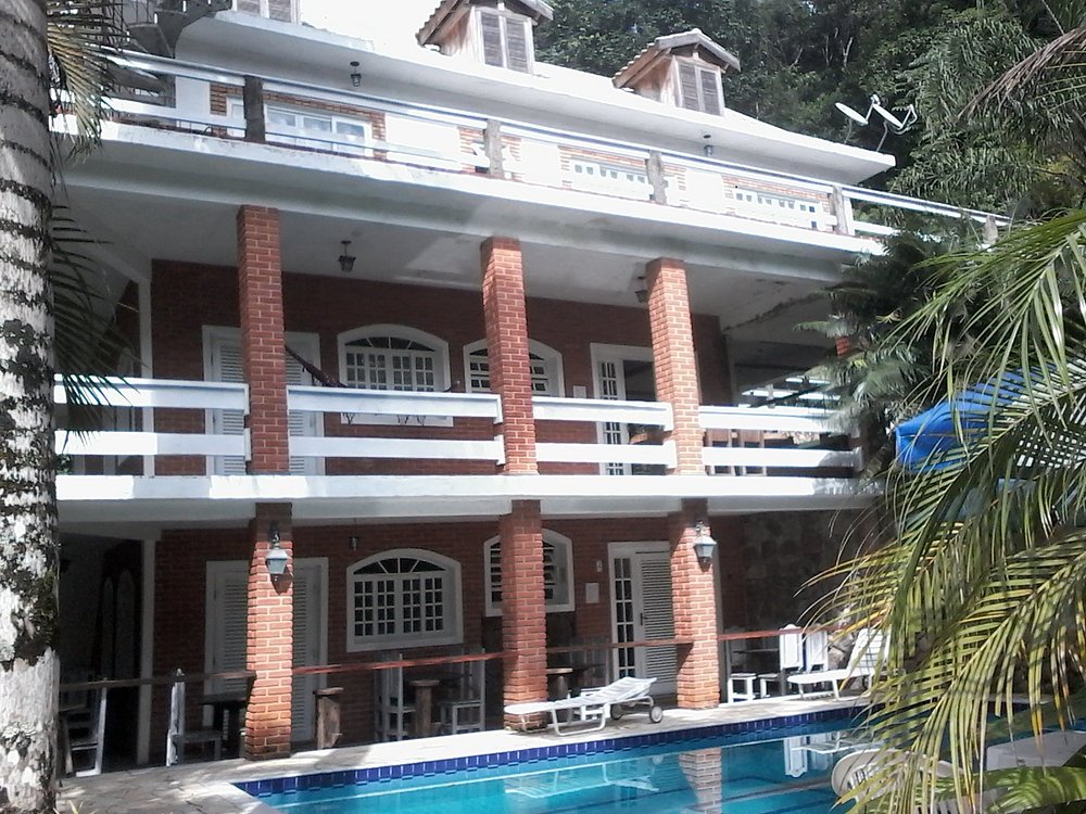 Pousada à Venda na Praia da Cocanha | Excelente Oportunidade de Investimento em Caraguatatuba